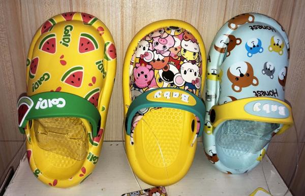Buy cheap High Quality Fancy Children Outdoor Beach Slippers EVA Garden Shoes for Summer from wholesalers