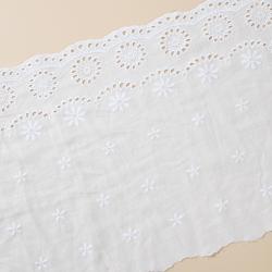 China Embroidery Lace Fabric For Underwear Garment for sale