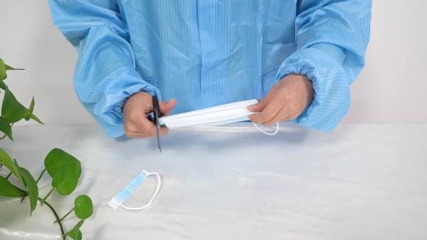 Buy cheap S&J Blood Dust-proof disposable surgical mask 70% non-woven 30% melt-blown fabric face cover for sale from wholesalers