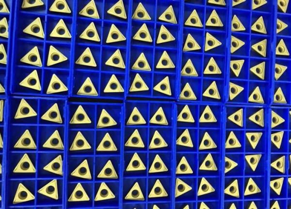Professional Carbide Milling Inserts HV2000 Hardness With Tungsten Carbide