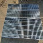High Bearing Industrial Steel Grating Light Structure Galvanized Metal Grating