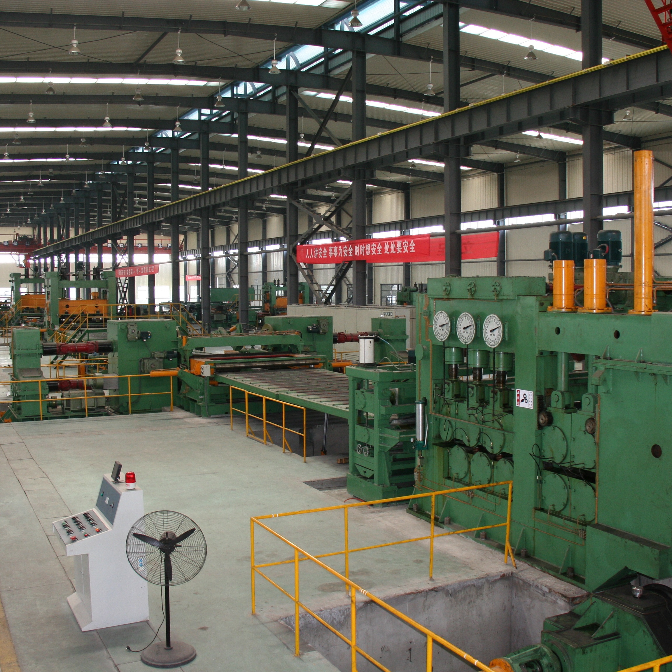 High Productivity Metal Straightening and Cross Cutting Machine for Steel Sheets
