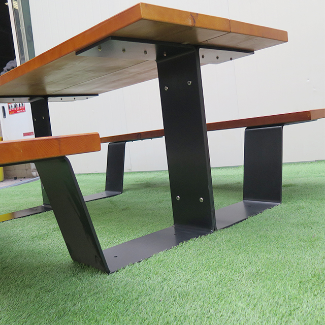 Custom Make Outdoor 1.8M Galvanized Steel Wooden Picnic Table Strong Heavy Weight
