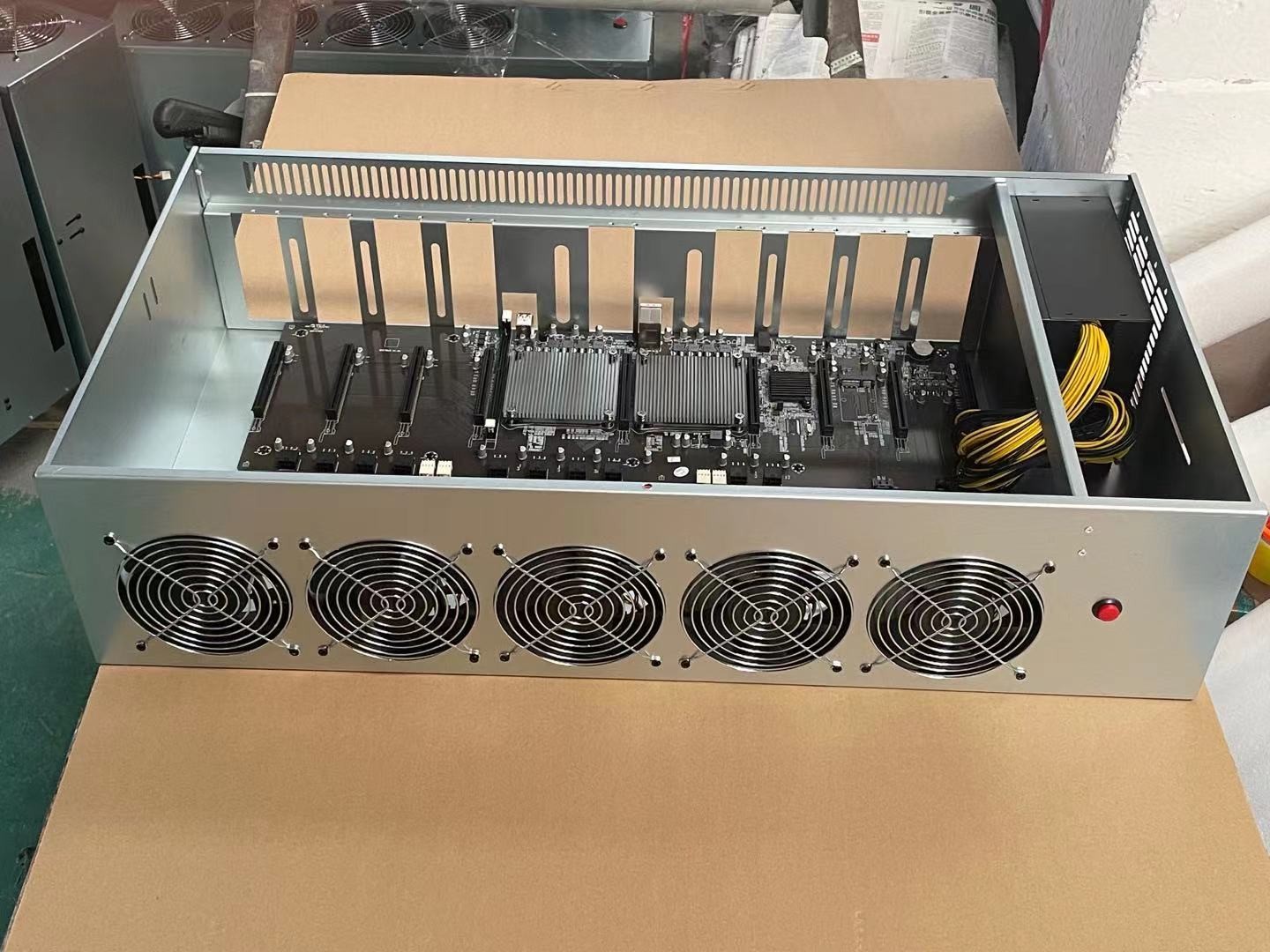 3060 Graphics Card 9 GPU Mining Rig X79 Computer Case 2000W Power Supply