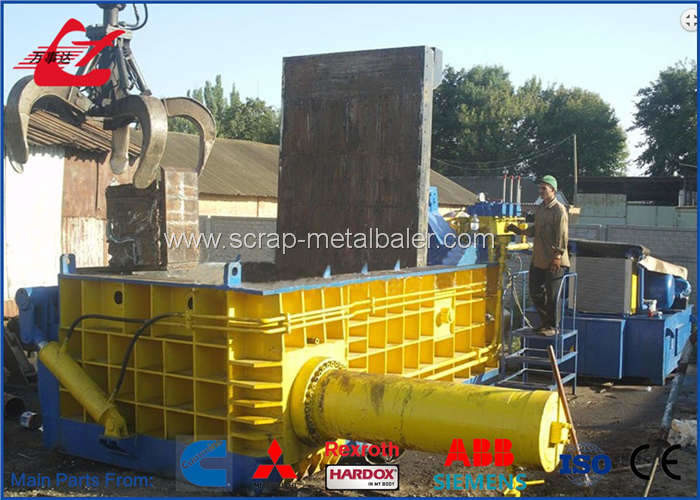 Horizontal Vehicle Hydraulic Baling Press Machine Customised Press Room Size
