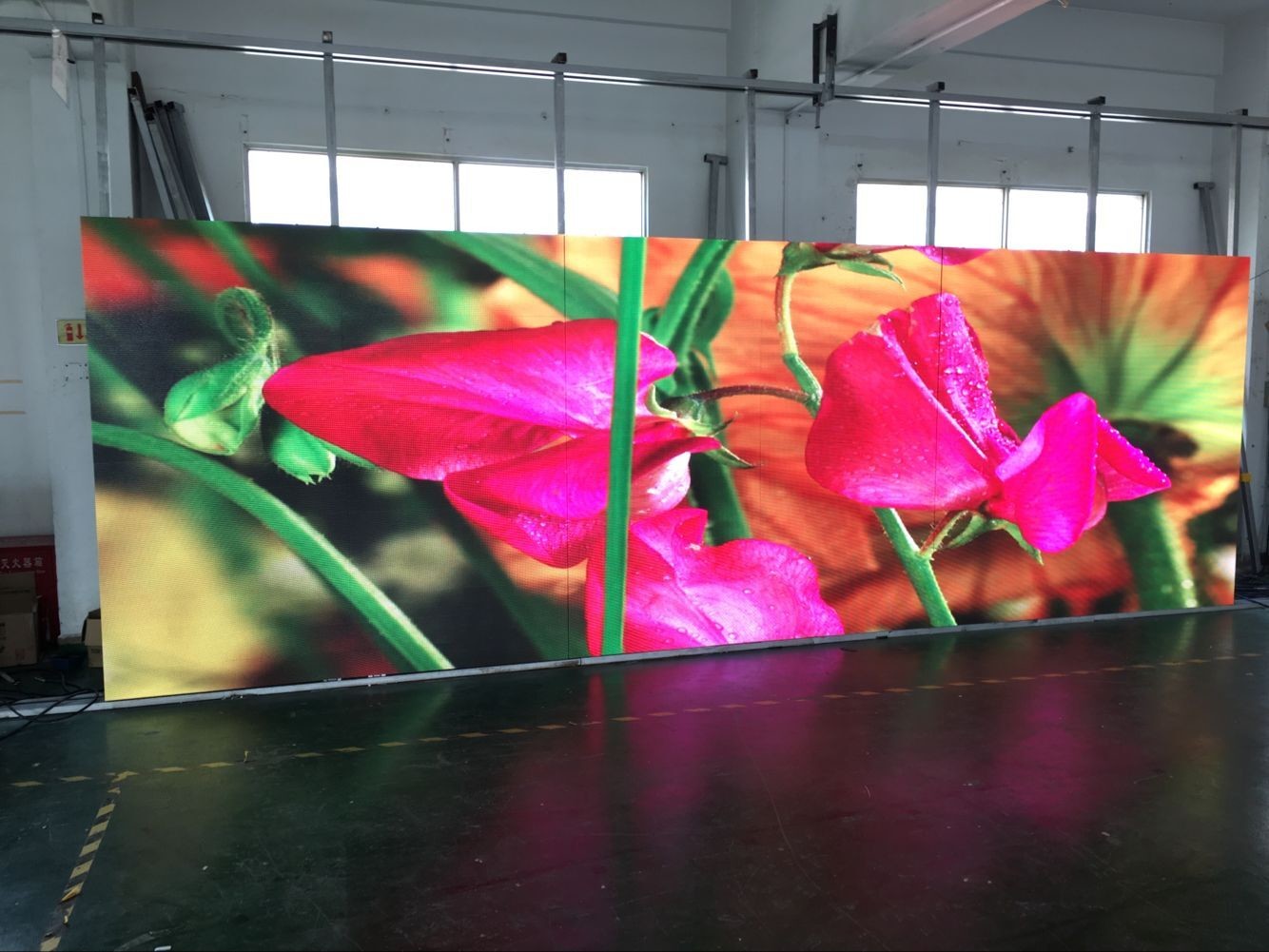 P3 Indoor Full Color LED Display High Brightness and Adjustable White Balance Ideal for Stage
