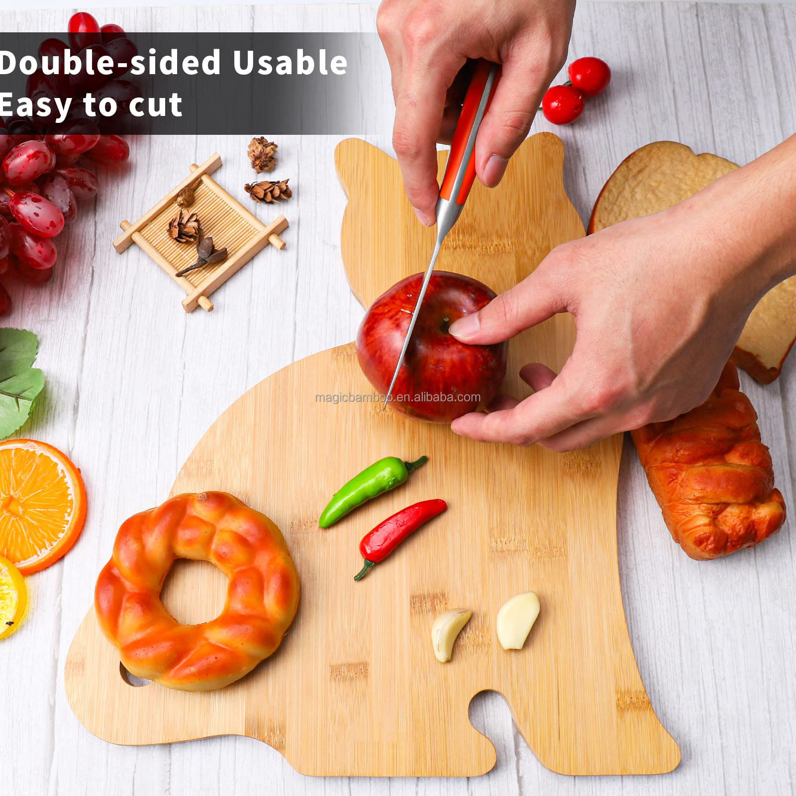 Sustainable Bamboo Cat Shaped Cutting Board Wooden Serving Board Kitchen Chopping Board 38.2*33.1*1.6cm