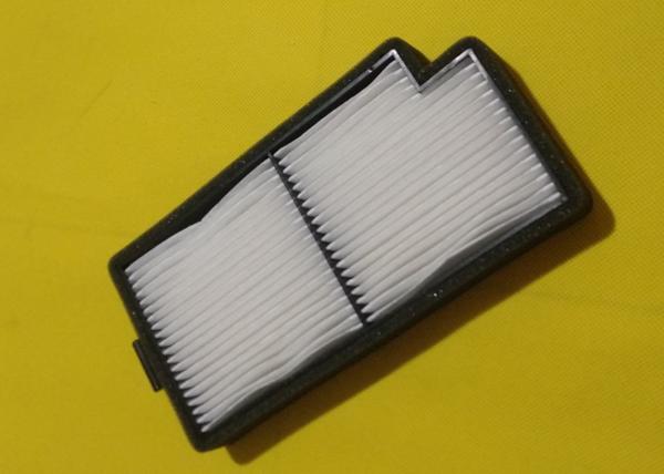 Quality Activated Carbon Heavy Excavator Aircon Filter Spare Parts Large Dust Capacity Hygiene Necessities for sale