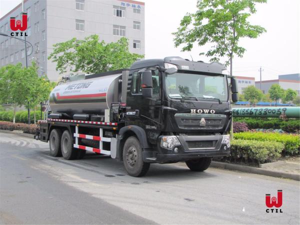 Buy cheap Sinotruk 340HP Asphalt Distribution Truck Sprayer 6x4 from wholesalers