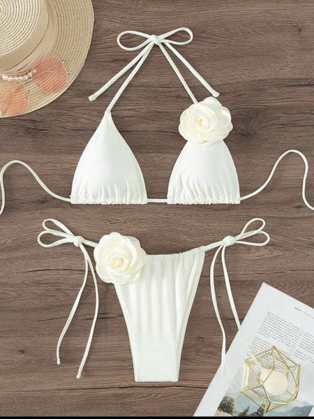 Vacation Swimwear With Halter Neckline And Flattering Fit Sexy Bathing Suits For