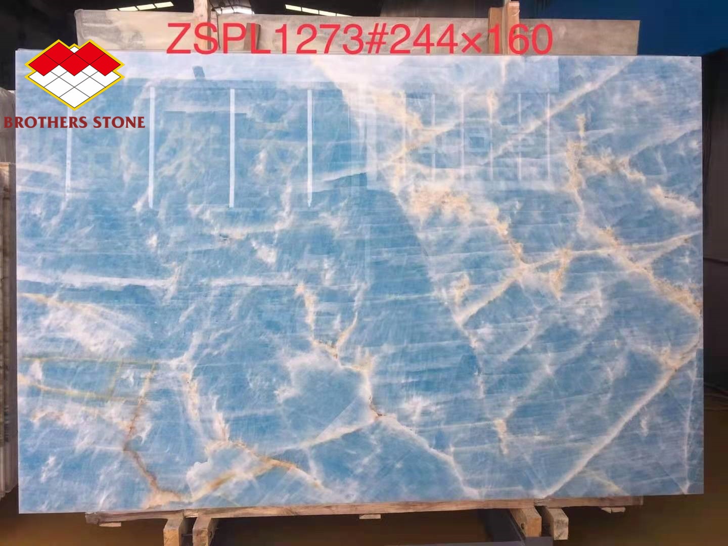 Beautiful Backlit Blue Crystal Onyx Slab Perfect for Modern Home and Hotel Decoration
