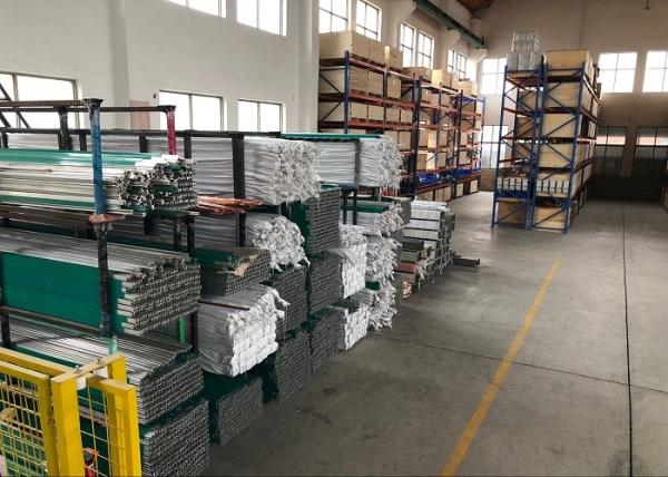 Buy cheap 4 Poles Insulated Crane Busbar/Aluminum Conductor Crane Components from wholesalers