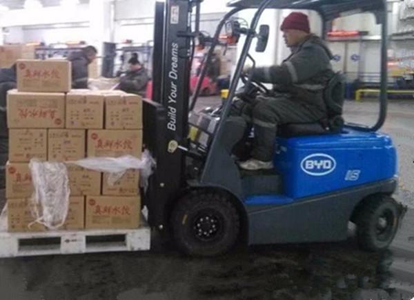 AC Motor Power Lift Truck , 1500Kg Electric Fork Truck With Multifunction TFT