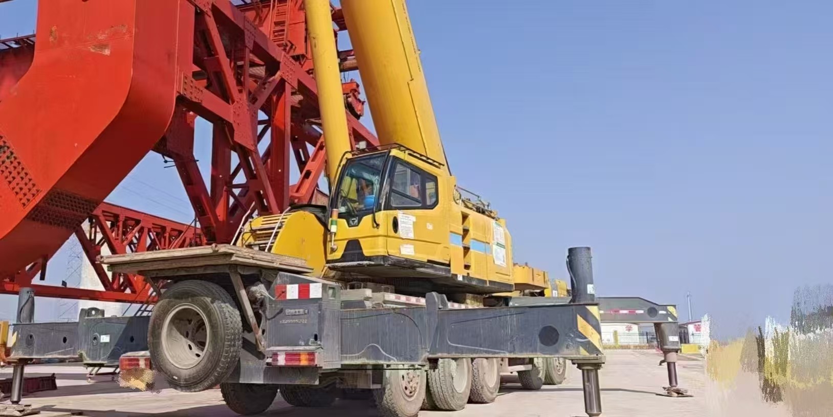 Five-Arm Crane Jib XCT80L5 2020 Years XCMG Mobile Crane 80tons for Heavy-Duty Construction Projects