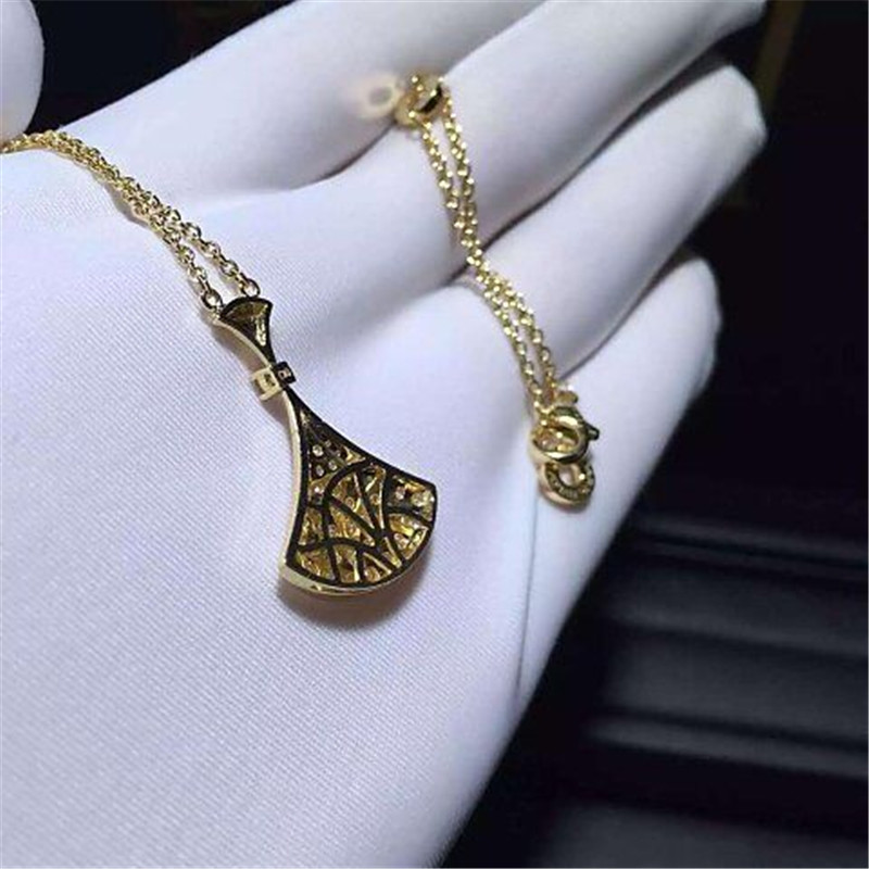 Luxury jewelry B DIVA'S DREAM series Necklace 18k gold Diamonds Diamond material SI H 3500660 CL856965 necklace