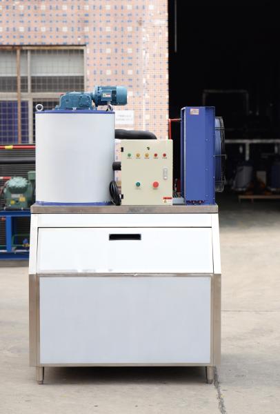Quality Commercial Full Automatic Industrial Flake Ice Maker For Seafood Supermarket Hotpot Shop for sale