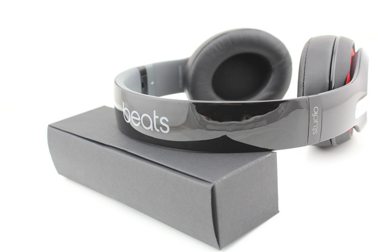Beats by Dre Studio 2.0 Wireless Headband Headphones Golss Black New Sealed made in china grgheadsets-com.ecer.com