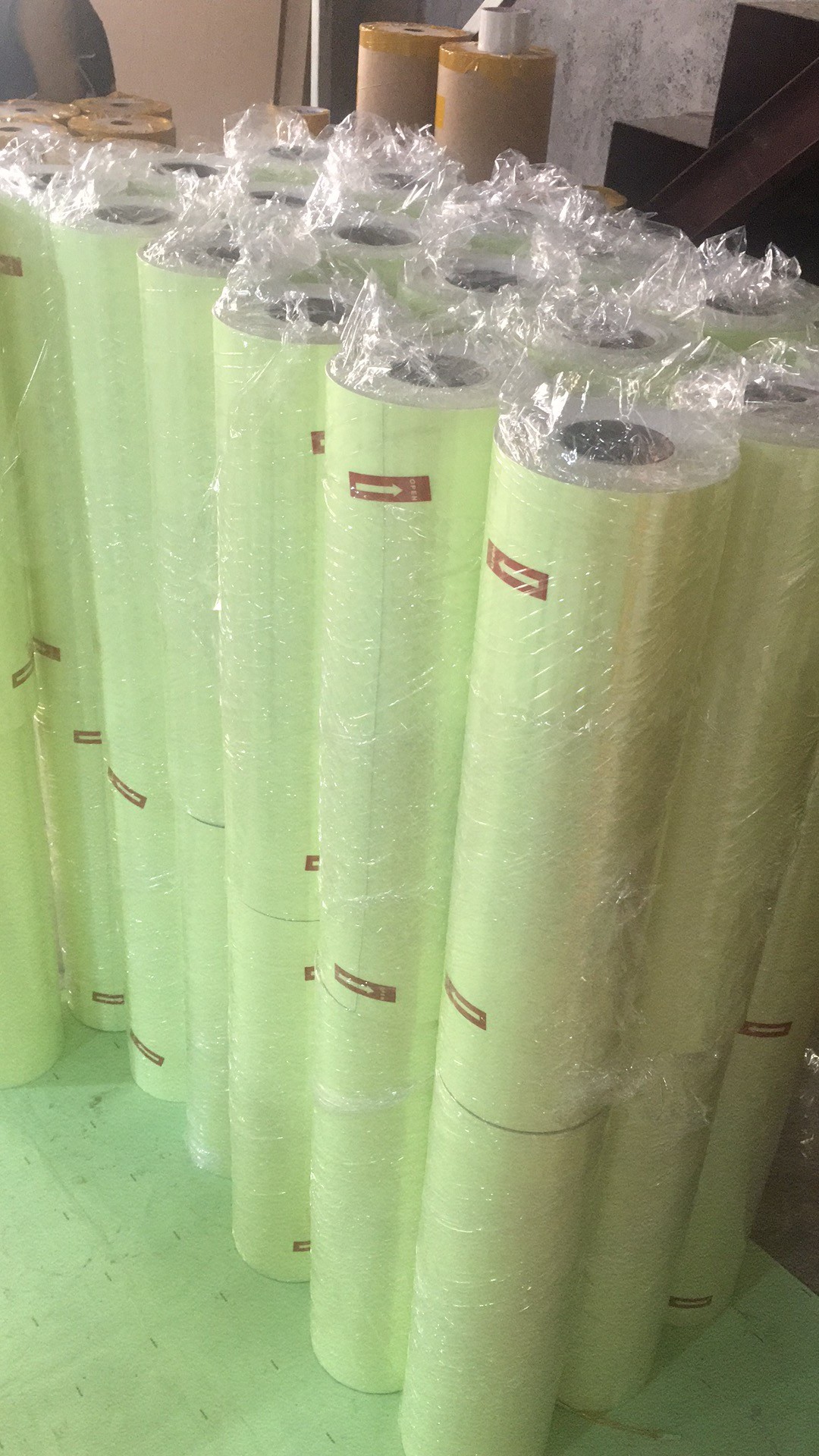 Eco-solvent / Acrylic Photoluminescent Film Factory Supply luminescent Sheet Self Adhesive Glow In The Dark Plot Film 4 H
