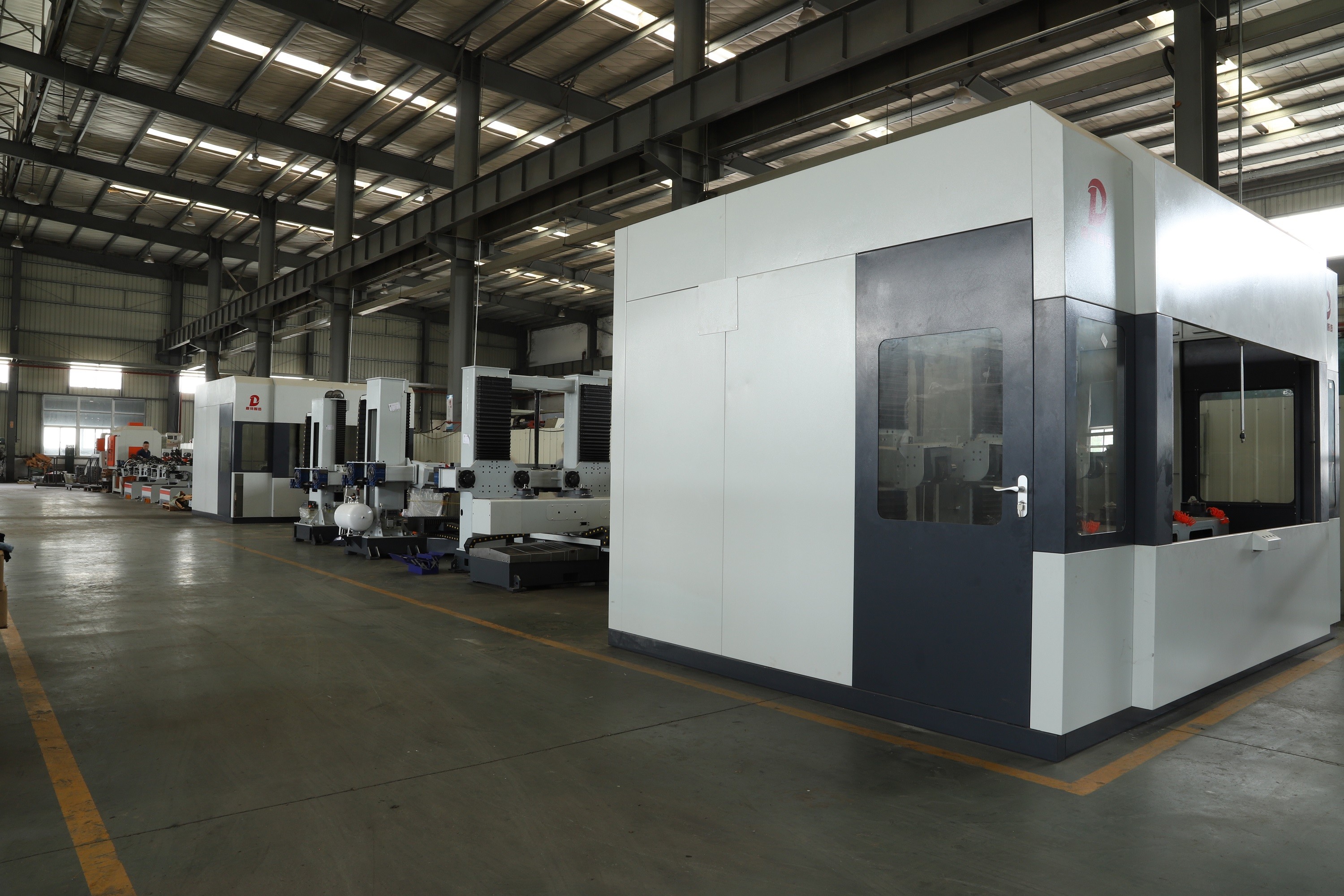 Intelligent Industry Robot Arm Automatic Polishing Machine For Taps