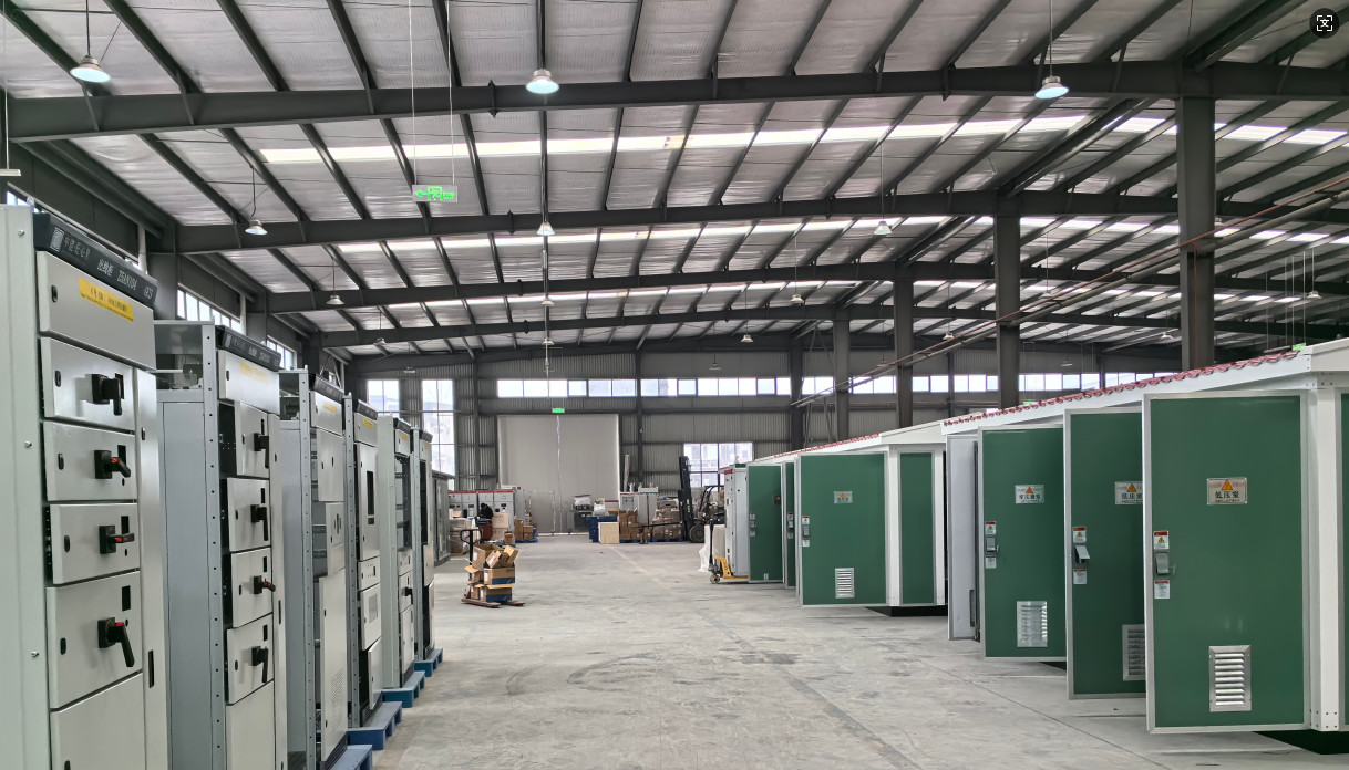 Electrical Drawout Type High Voltage Distribution Cabinet 12KV 24KV Low Voltage Switchgear