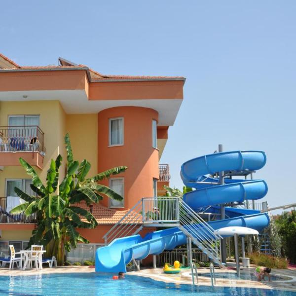 Buy cheap High Popularity Indoor Outdoor Hotel Pool Slide For 1-2 Person from wholesalers