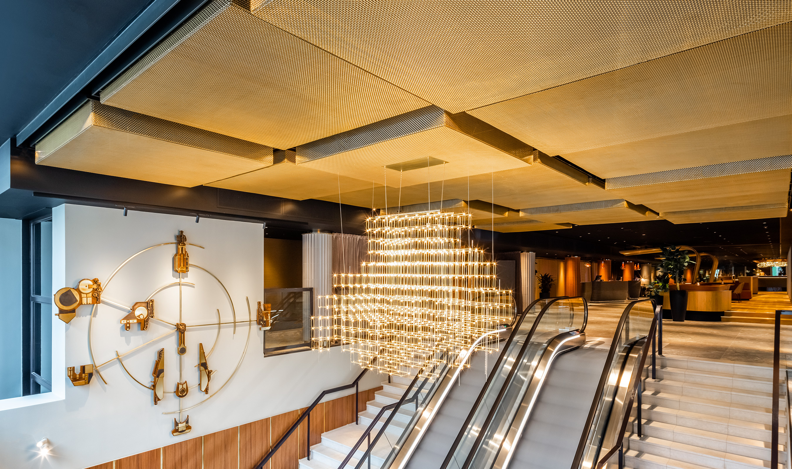 Architectural Woven Fabric Powder Vinyl Coated Three-dimensional Color Decorative Metal Mesh for Ceiling