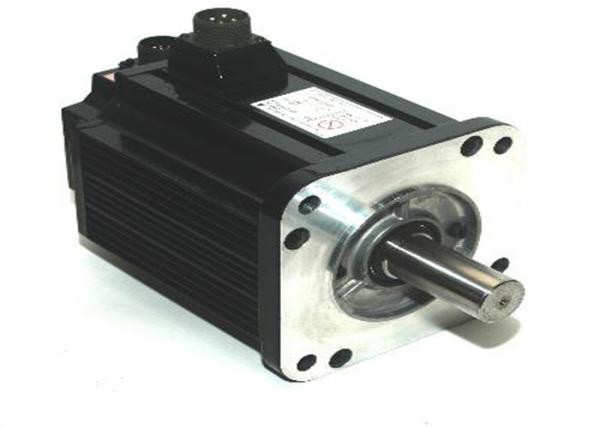 YASKAWA USAFED-20C22S SERVO MOTOR AC MOTOR AC SERVO MOTOR STRAIGH SHAFT 1.8 KW