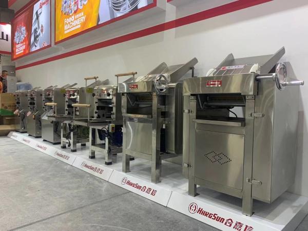 Buy cheap Commercial Catering Noodle Making Machine With Knife Cutting 190r/min from wholesalers