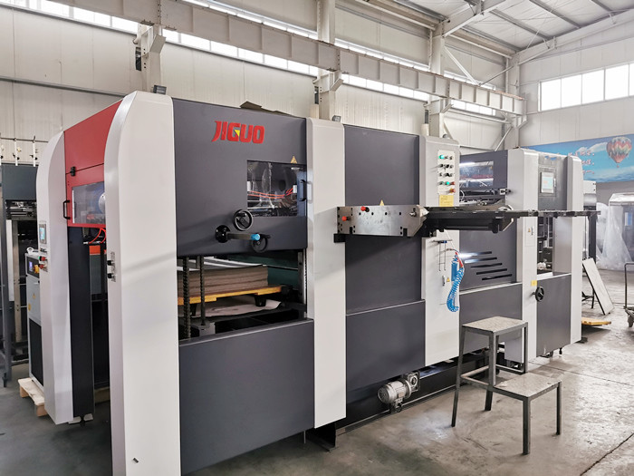 Speed 6500s/H Cardboard Automatic Die Cutting Machine Embossing