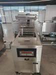 Buy cheap 304SUS 17KW 380V Digital Computer Panel Batch Fryer Industrial 8HD Electric Open Deep Fryer from wholesalers