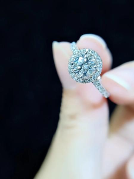 Buy cheap Vitamoss Moissanite diamond ring in white gold for engagement ring from factory from wholesalers