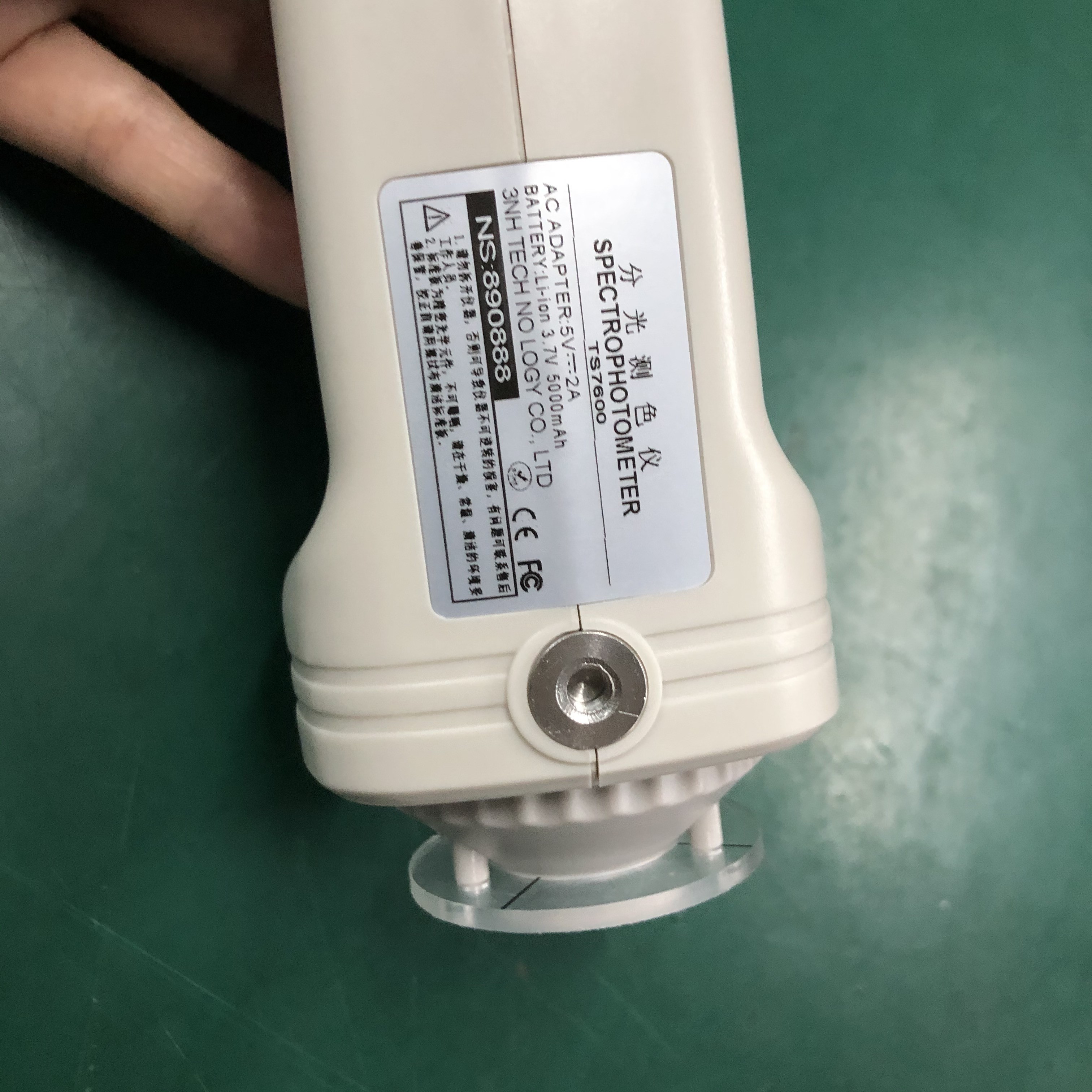 UV Color Meter Handheld Color Spectrophotometer 3nh TS7600 For Color Measurement