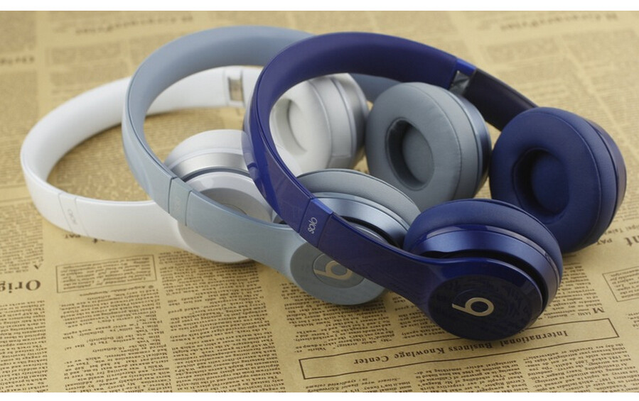 Beats by Dr. Dre Solo2 Solo 2.0 Headband Headphones Bluetooth Over Ear Sealed Box package