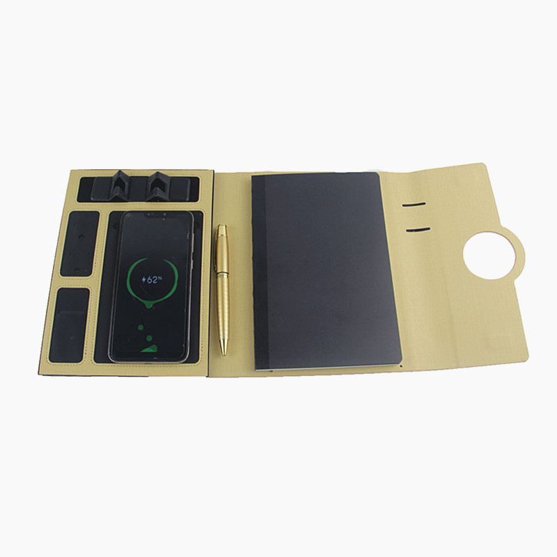 A5 PU Phone Charger Notebook , Multi Function 8000mAh Notepad With Power Bank