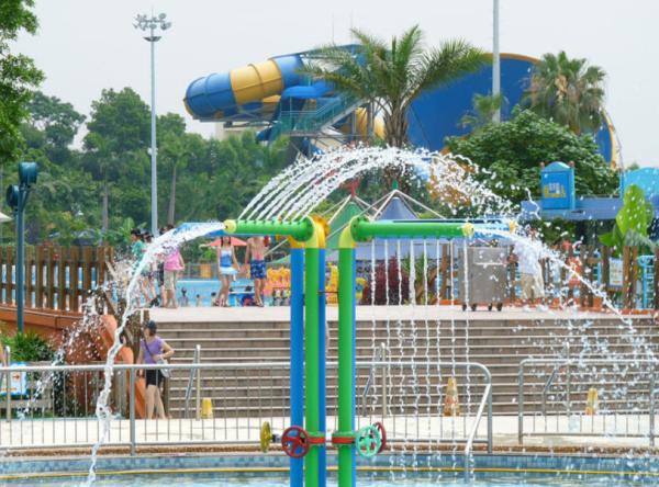 Buy cheap Steel Columns Kids Splash Water Playground , Garden Play Equipment For Kids 3m Height from wholesalers