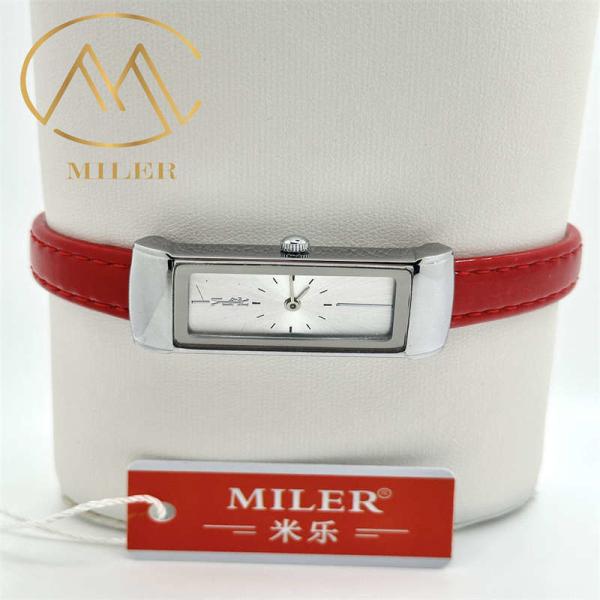 ML-111 Personalized Leather Strap Quartz Watch / Quartz Wrist Watch for Ages 18