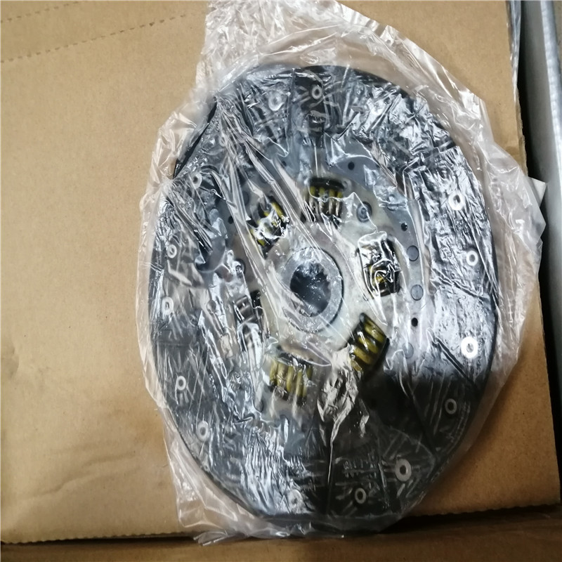 21082-0W000 21082-5S700 Viscous Fan Clutch For Nissan