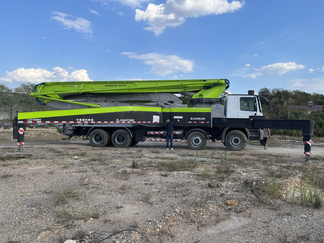 Perfect Renovated Condtion with Necessary Repair for 2013 Zoomlion 56m on Benz Chassis Factory Directly Sale in EXW Price