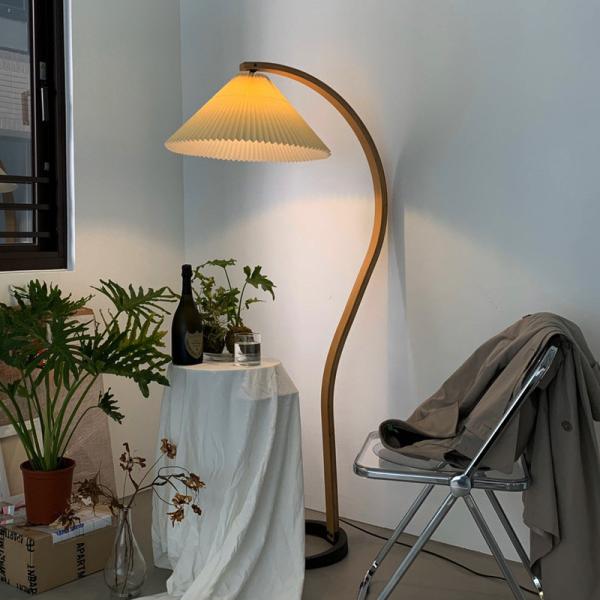 Buy cheap Wooden Floor Lamp Nordic Design Fishing Pleated Fabric Lampshade Classical Floor Standing Light(WH-WFL-13) from wholesalers