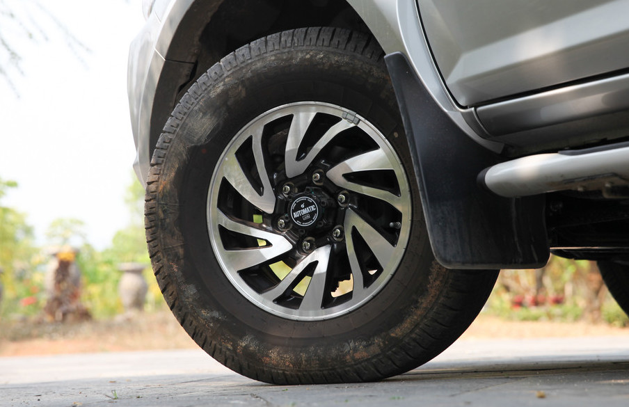 DONGFENG New RICH Pickup Truck/Turbocharged Engine/4WD, Diesel, 2500cc, Euro V, 6MT, Cargo size:1395*1390*430mm