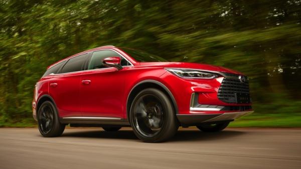 Buy cheap 635km High Performance Electric Cars from wholesalers