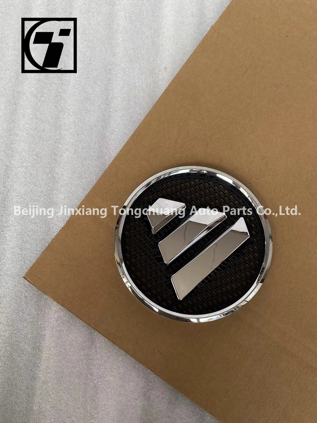 Foton Okling Tokuloku Sapmon Park Landscape Front Logo Plate P1505010002A0 24V Voltage