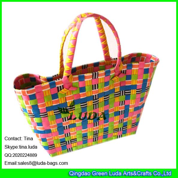 Buy cheap LUDA women colorful straw tote bag plastic straw beach bag from wholesalers