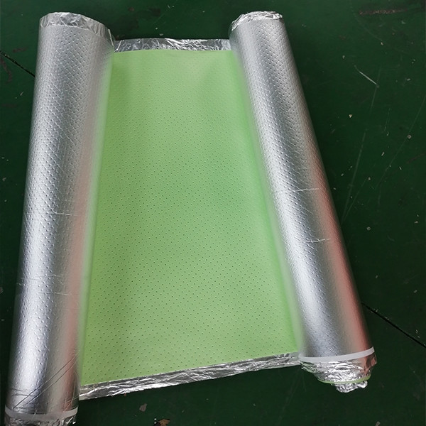 2mm IXPE Foam Underlay With Holes With Silver Aluminum Film For Heating System