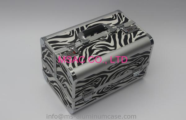 Buy cheap Custom Aluminium Makeup Vanity Box Multi - Purpose Wear Resistant from wholesalers