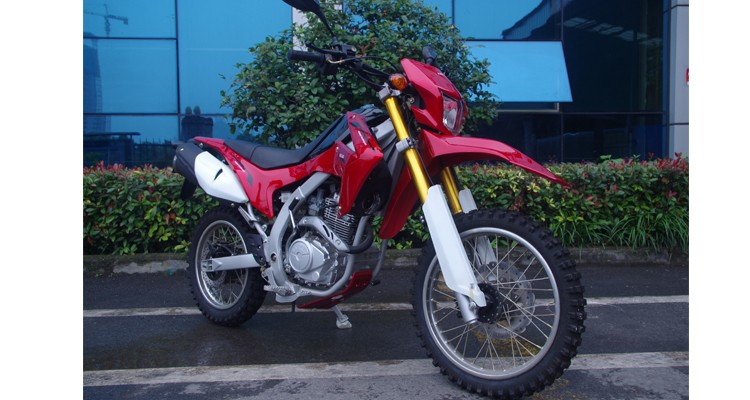 2022 Chinese Newly Spoke Wheel 250cc water cooled dirt bike