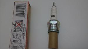 Buy cheap NGK D8EA / 2120 NGK Spark Plugs Honda Yamaha Suzuki Kawasaki E43 , Platinum Materical from wholesalers