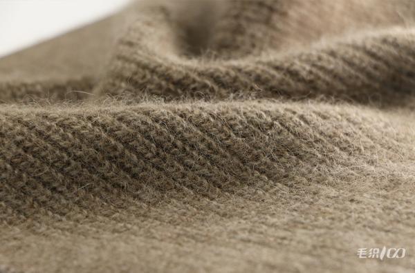 Buy cheap Brushed Fleece Wool Blend Yarn 2/24NM Anti Pilling Practical from wholesalers