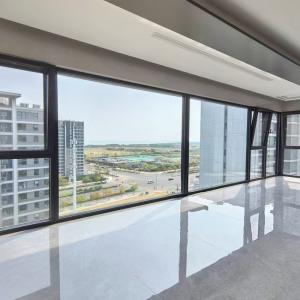 Buy cheap Premium Aluminum Casement Weather Resistance Tempered Glass Window For Homes & Offices With SKATE Original Hardware from wholesalers