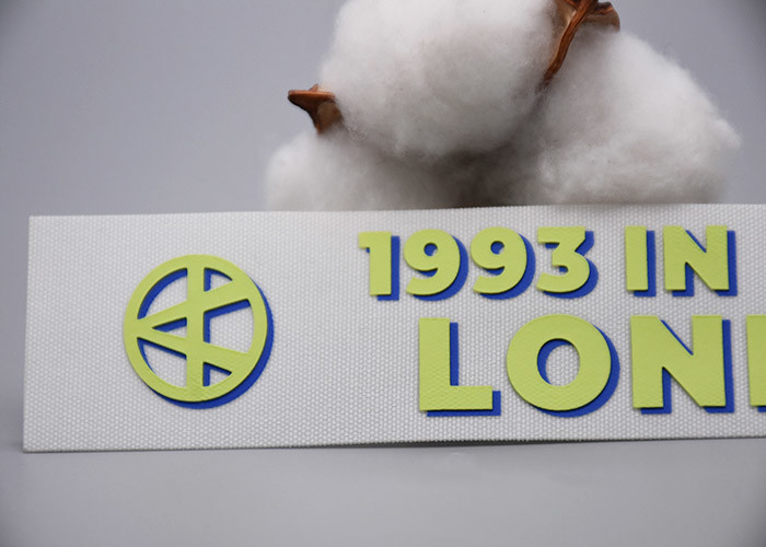Custom White Woven Label Printed Matte Silicone Logo For Clothing